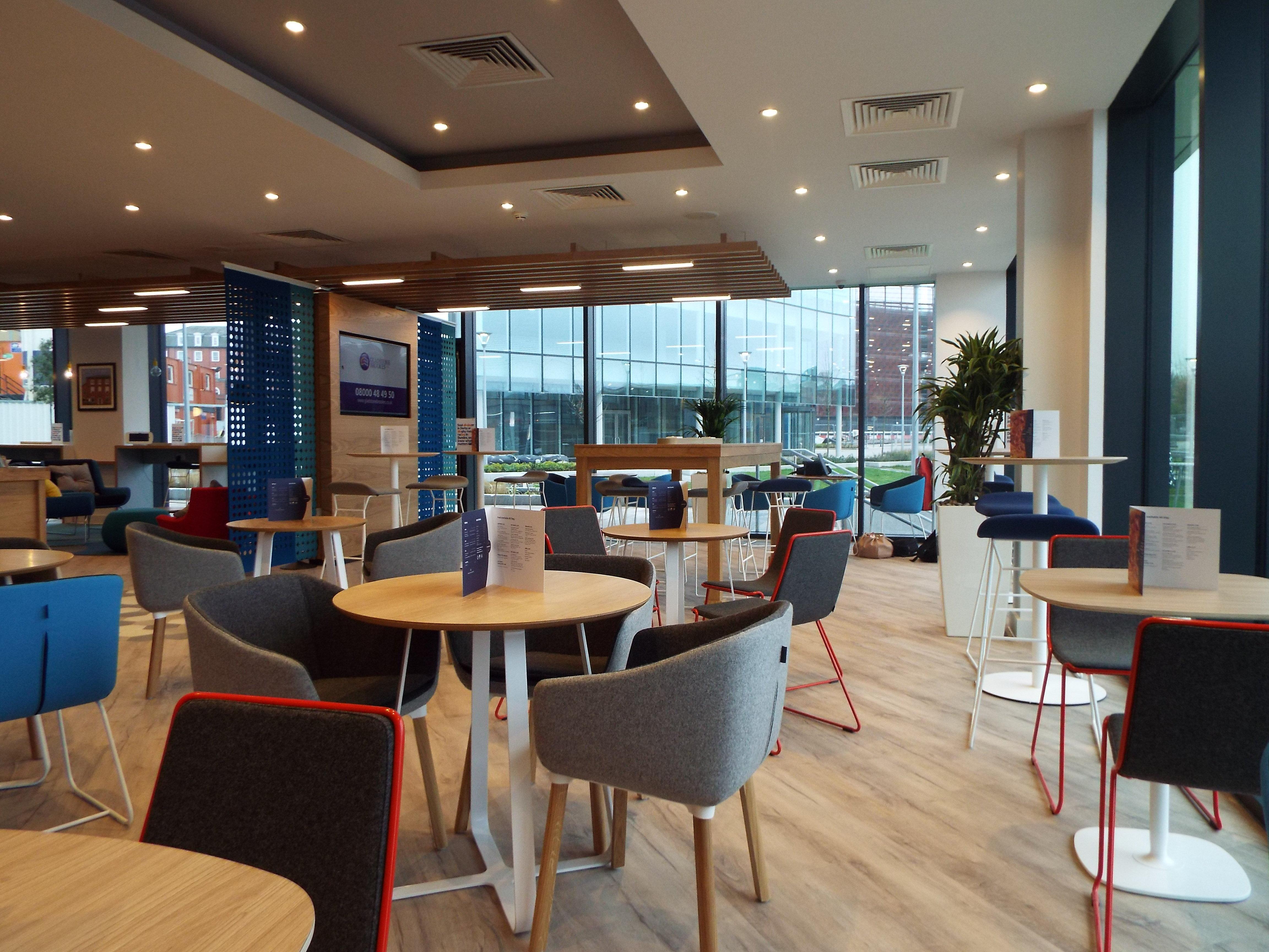 Holiday Inn Express - Stockport, An Ihg Hotel Экстерьер фото